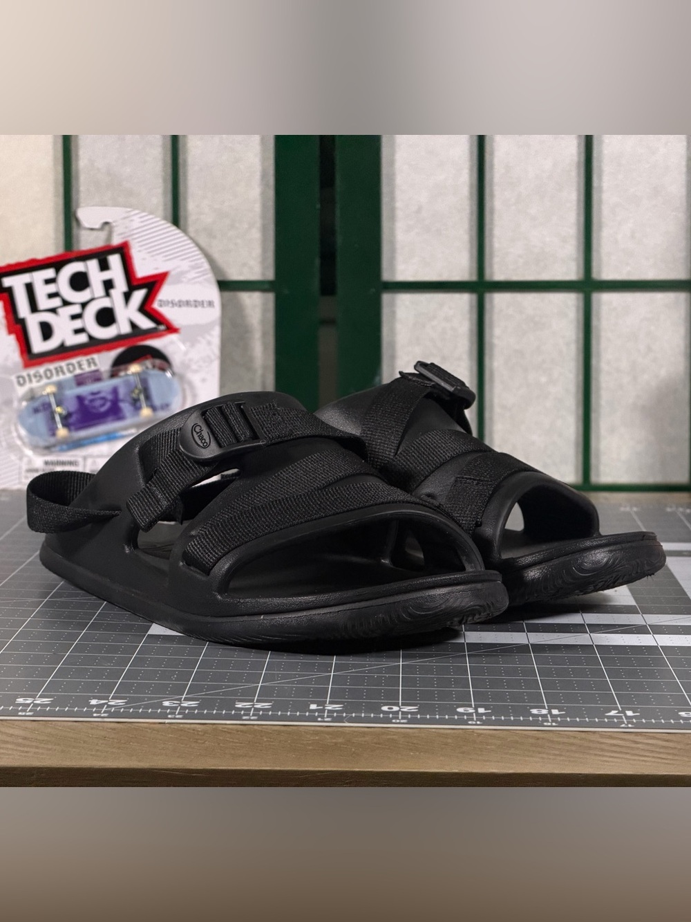 Chacos Chillos Black Slide Sandals with Adjustable Straps